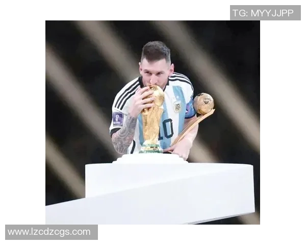 不合常理的足球明星背后的奇特故事与传奇人生揭秘 不合常理的足球明星背后的奇特故事与传奇人生揭秘