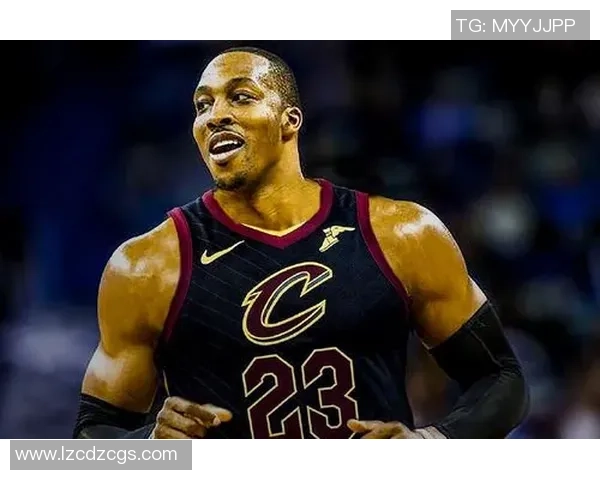 足球场上的咬人事件揭秘哪位明星球员曾因咬人而引发争议