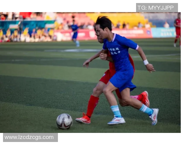 校园足球吴的成长之路与未来展望:从校园到职业的梦想追逐 校园足球吴的成长之路与未来展望:从校园到职业的梦想追逐