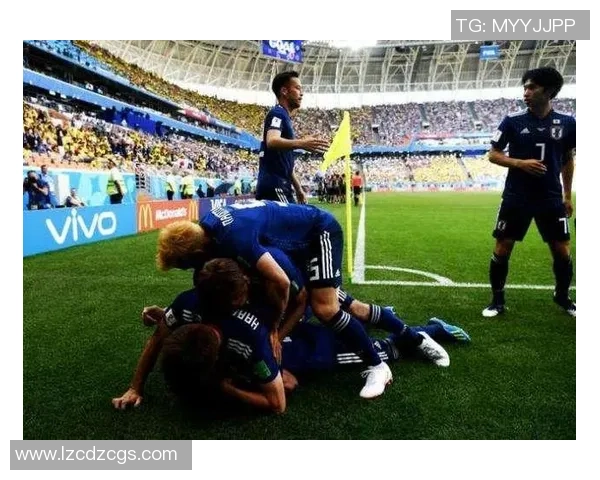 欧洲足球与南美足球的激情碰撞与文化交融探讨 欧洲足球与南美足球的激情碰撞与文化交融探讨