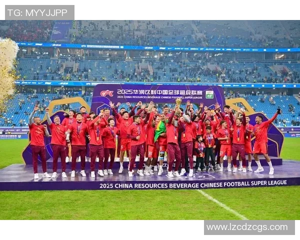 足球与时政交融新篇章体育精神助力国家发展新战略