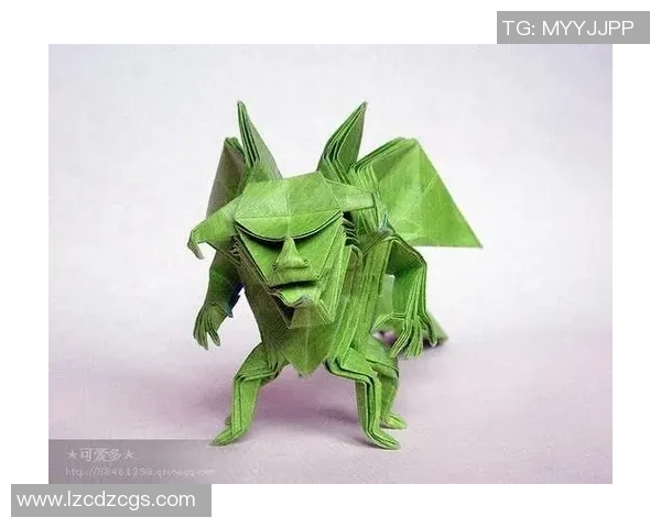 足球卷纸的创意用途与环保理念探讨让我们重新定义生活中的小物件